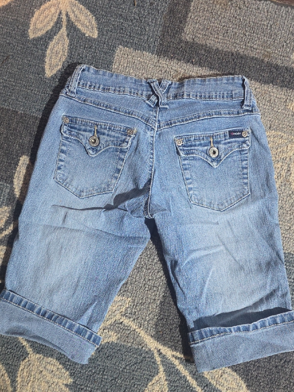 Jean shorts - Picture 2 of 2